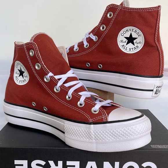 Converse WMNS CTAS A06896F
CTAS LIFT HI
RITUAL RED/WHITE/BLACK
Platforms - Picture 9 of 16